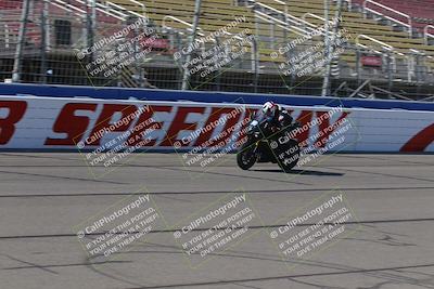 media/Aug-27-2022-Fastrack Riders (Sat) [[c588535105]]/Level 4/Session 1 Start Finish/
